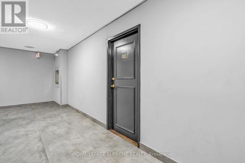 1907 - 3590 Kaneff Crescent, Mississauga, ON - Indoor Photo Showing Other Room