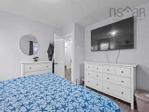 4 Elmdale Crescent, Leiblin Park, NS - Indoor Photo Showing Bedroom