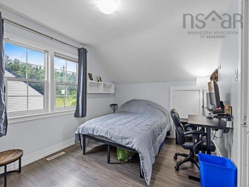 4 Elmdale Crescent, Leiblin Park, NS - Indoor Photo Showing Bedroom