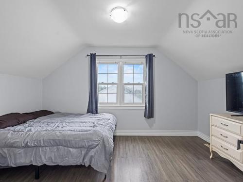 4 Elmdale Crescent, Leiblin Park, NS - Indoor Photo Showing Bedroom