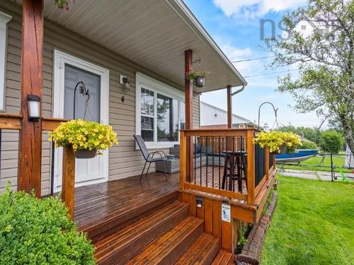 4 Elmdale Crescent, Leiblin Park, NS - Outdoor With Exterior