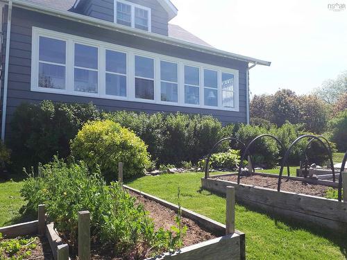210 King Street  Digby, NS B0V 1A0