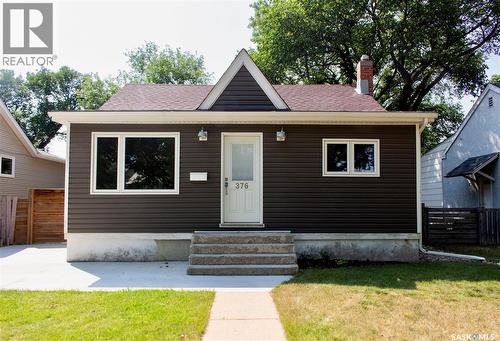 376 6th AVENUE NW  Swift Current, SK S9H 0Y1