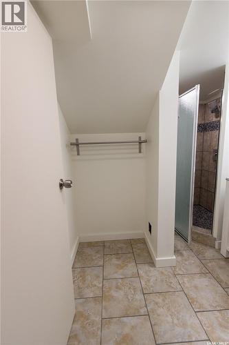 376 6Th Avenue Nw, Swift Current, SK - Indoor