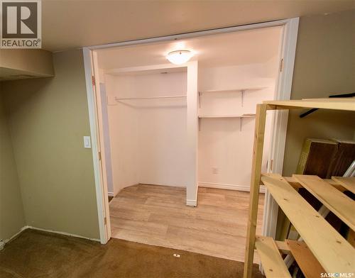 376 6Th Avenue Nw, Swift Current, SK - Indoor