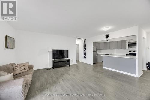 610 - 583 Mornington Avenue, London East, ON - Indoor Photo Showing Living Room