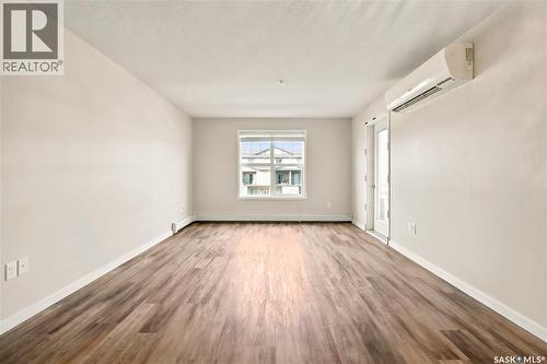 206 1510 Neville Drive, Regina, SK - Indoor Photo Showing Other Room