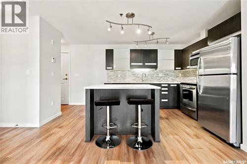 206 1510 Neville Drive, Regina, SK - Indoor Photo Showing Kitchen With Upgraded Kitchen