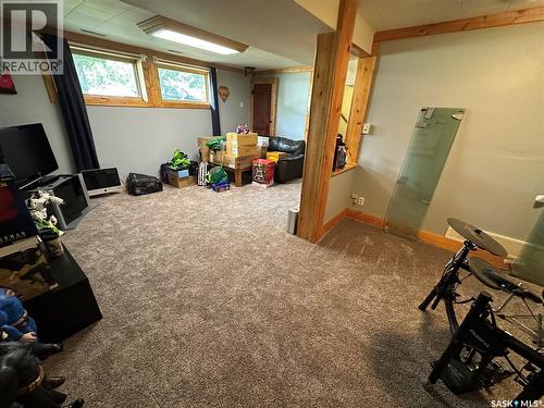 9005 5Th Street, Rosthern, SK - Indoor
