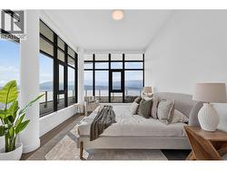 South facing views all the way down the lake - 