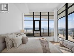 Secondary bedroom with an ensuite - 