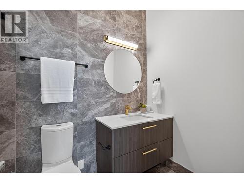 Third ensuite - 3800 Capozzi Road Unit# Ph2, Kelowna, BC - Indoor Photo Showing Bathroom