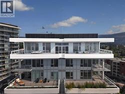 Largest unit on the top floor in Tower 3 - 