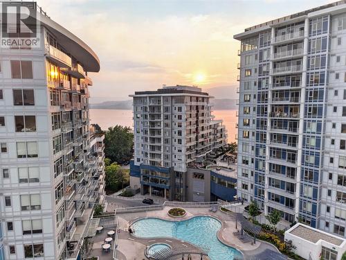 3800 Capozzi Road Unit# Ph2, Kelowna, BC - Outdoor With Facade