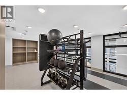 Training/weight lifting area (P4) - 