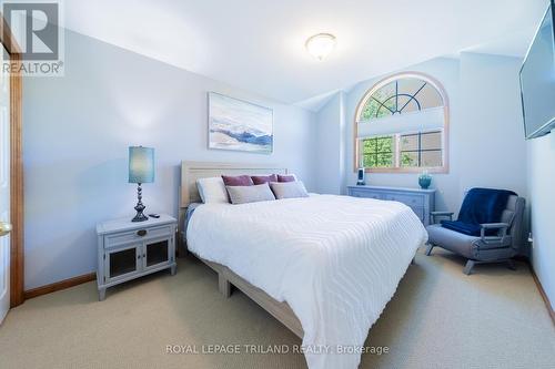 73437 Sandy Beach Road, Bluewater (Hay), ON - Indoor Photo Showing Bedroom