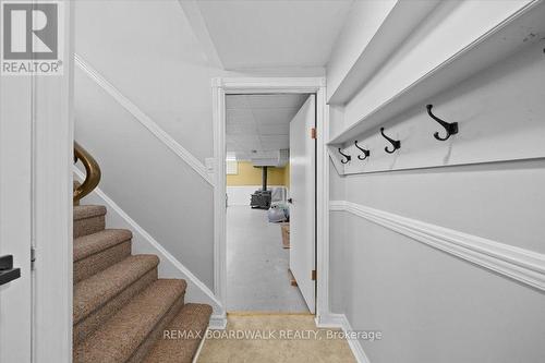 201 Linda Loop, Ottawa, ON - Indoor Photo Showing Other Room