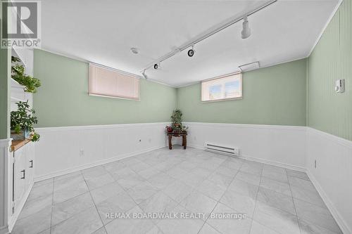 201 Linda Loop, Ottawa, ON - Indoor Photo Showing Other Room