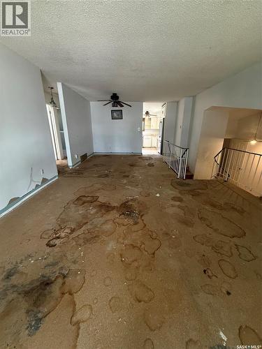 90 Marquis Crescent, Regina, SK - Indoor Photo Showing Other Room