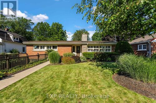 3279 Saint Patrick Avenue, Niagara Falls (Stamford), ON - Outdoor