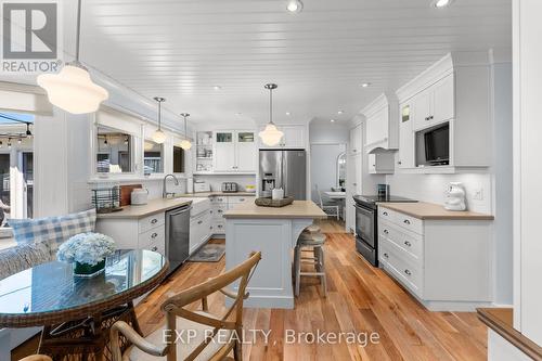 3279 Saint Patrick Avenue, Niagara Falls (Stamford), ON - Indoor