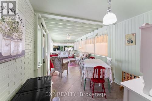 3279 Saint Patrick Avenue, Niagara Falls (Stamford), ON - Indoor