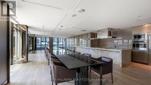 1212 - 98 Lillian Street, Toronto, ON - Indoor Photo Showing Kitchen