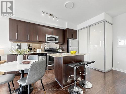 1029 - 2885 Bayview Avenue, Toronto, ON - Indoor