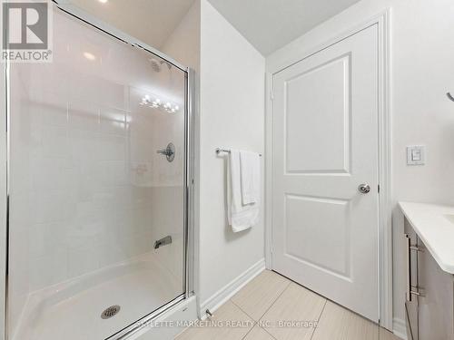 1029 - 2885 Bayview Avenue, Toronto, ON - Indoor Photo Showing Bathroom