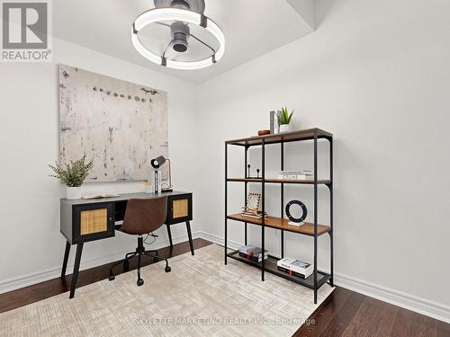 1029 - 2885 Bayview Avenue, Toronto, ON - Indoor Photo Showing Other Room