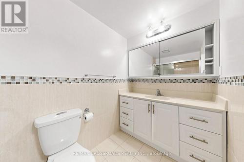 15 Alamosa Drive, Toronto, ON - Indoor Photo Showing Bathroom