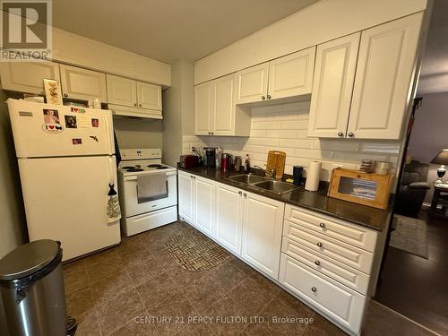 UNIT 1 - 220 ROSEDALE DRIVE , Whitby, Ontario L1N 1Z3 5