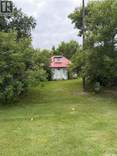 301 Elizabeth Street, Stockholm, SK - Outdoor