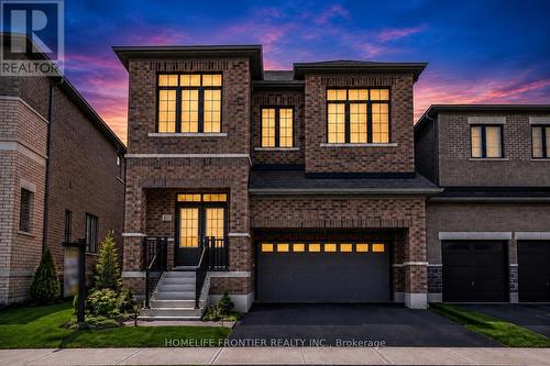 879 Plum Place, Milton, ON - Outdoor With Facade