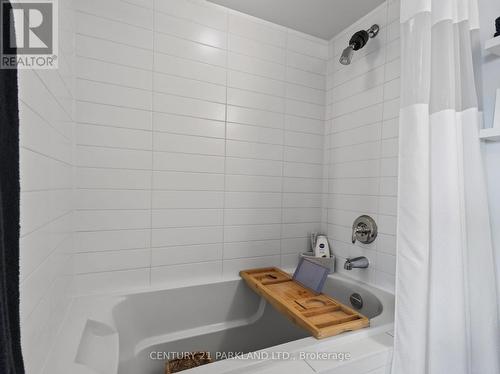 1103 - 155 Legion Road, Toronto, ON - Indoor Photo Showing Bathroom