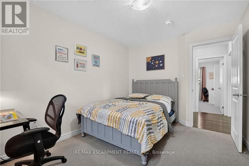 149 Dennis Drive, West Lincoln, ON - Indoor Photo Showing Bedroom