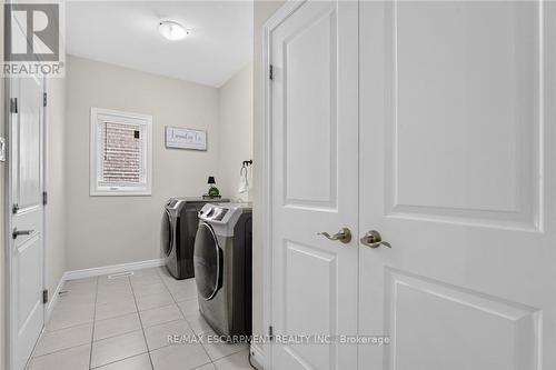 149 Dennis Drive, West Lincoln, ON - Indoor Photo Showing Laundry Room