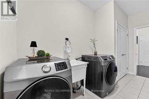 149 Dennis Drive, West Lincoln, ON - Indoor Photo Showing Laundry Room