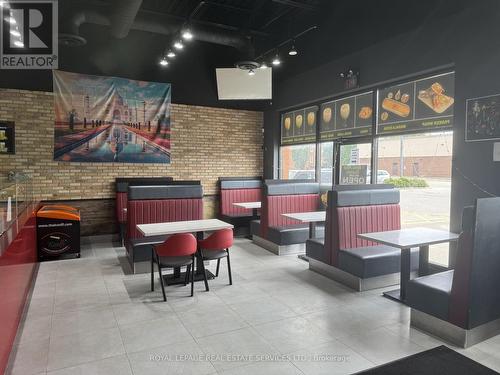 2&3 - 204 Silvercreek Parkway N, Guelph, ON 