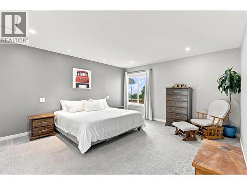 468 Grandview Terrace, Kamloops, BC - Indoor Photo Showing Bedroom