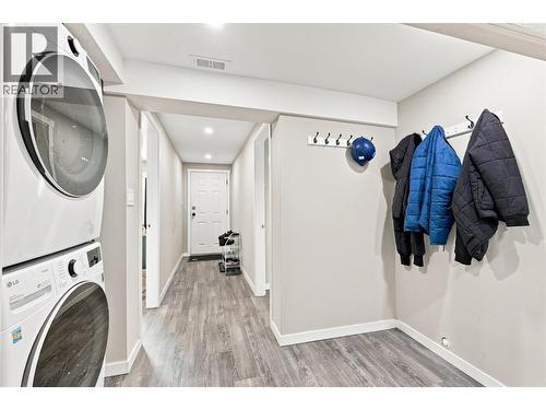 468 Grandview Terrace, Kamloops, BC - Indoor Photo Showing Laundry Room