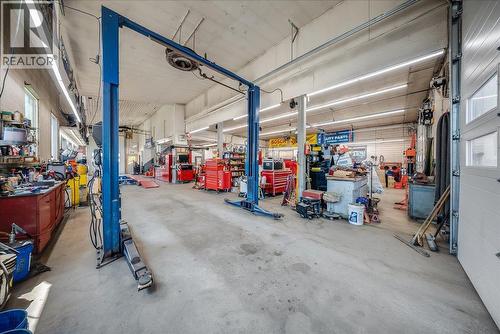 2045 Columbia Avenue, Trail, BC 
