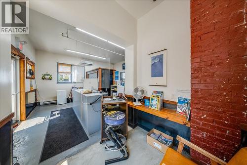 2045 Columbia Avenue, Trail, BC 