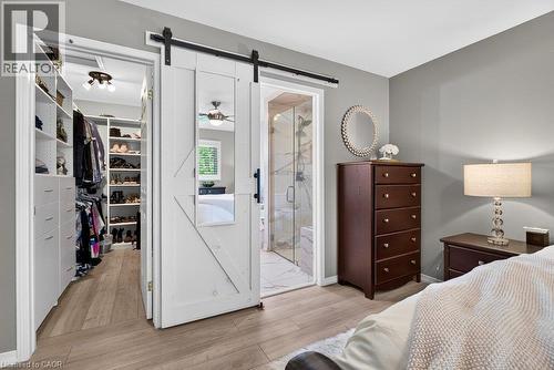 5140 Crimson King Way, Beamsville, ON - Indoor Photo Showing Bedroom