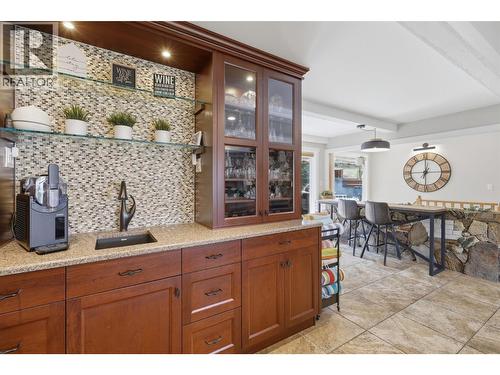 779 Gleneagles Drive, Kamloops, BC - Indoor