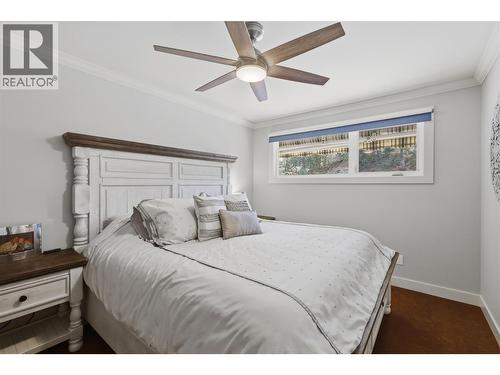 779 Gleneagles Drive, Kamloops, BC - Indoor Photo Showing Bedroom