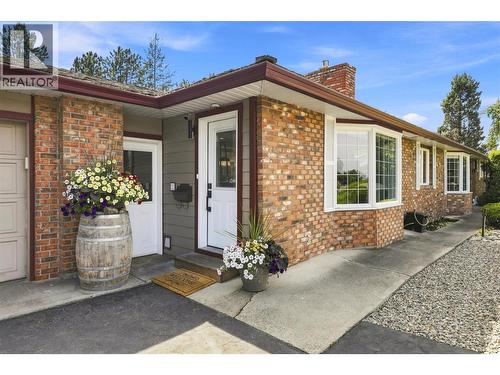 779 Gleneagles Drive, Kamloops, BC - Outdoor