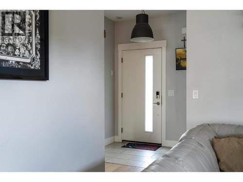 1929 Ethel Street, Kelowna, BC - Indoor Photo Showing Other Room
