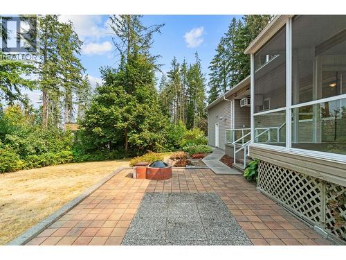151 25 Street Ne, Salmon Arm, BC - Outdoor