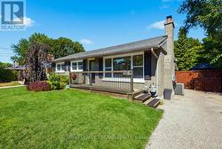 Porch to front door - 